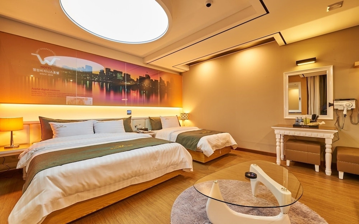 Imagen de la habitación del Hotel Naju Welcome Business. Foto 6