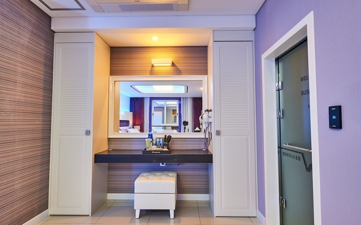 Imagen de la habitación del Hotel Naju Welcome Business. Foto 11