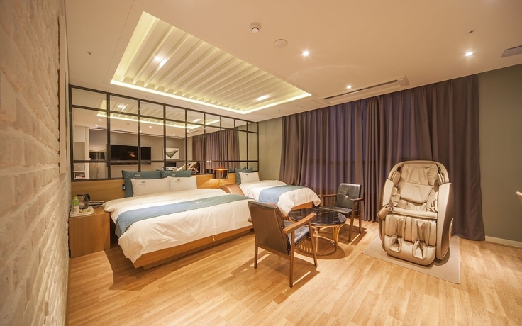 Imagen de la habitación del Hotel Naju Western. Foto 3