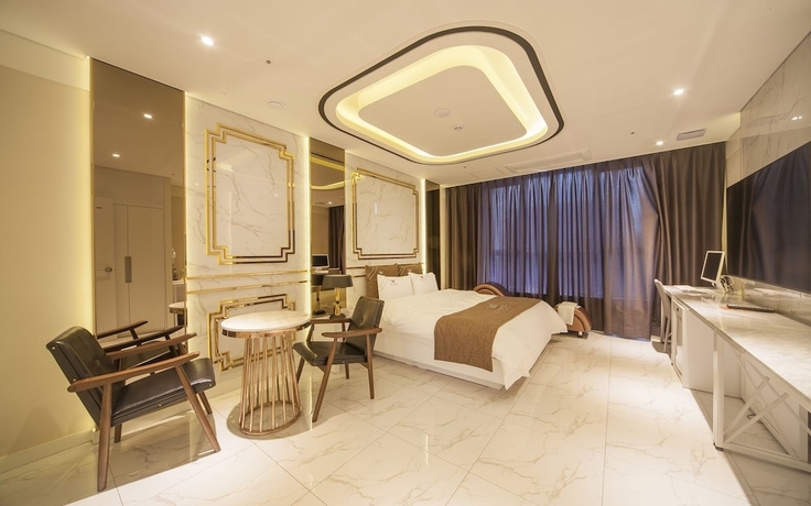 Imagen de la habitación del Hotel Naju Western. Foto 5