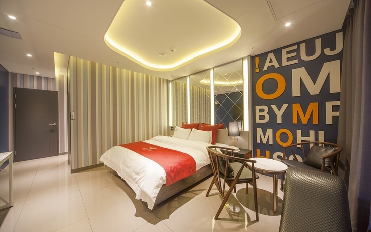Imagen de la habitación del Hotel Naju Western. Foto 13