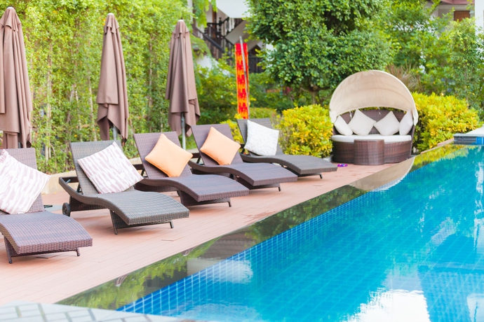 Imagen de la piscina del Hotel Nak Nakara. Foto 15