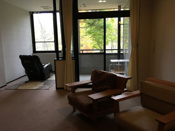 Imagen de los interiores del Hotel Nakaokogen Kazaguruma. Foto 12