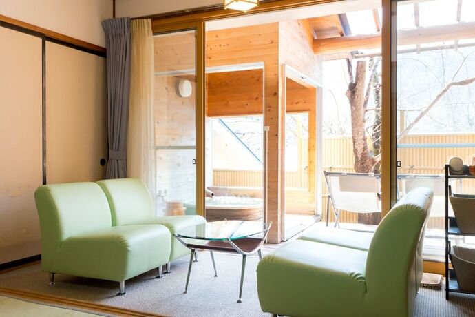 Imagen de la habitación del Hotel Nakaoyama Onsen Shosenkaku. Foto 28