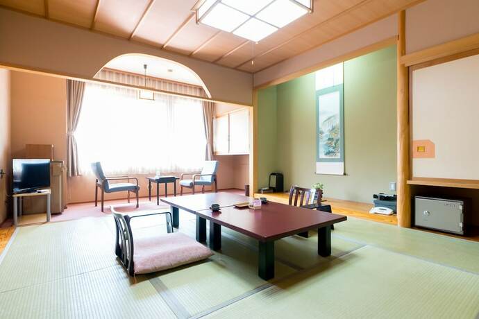 Imagen de la habitación del Hotel Nakaoyama Onsen Shosenkaku. Foto 32