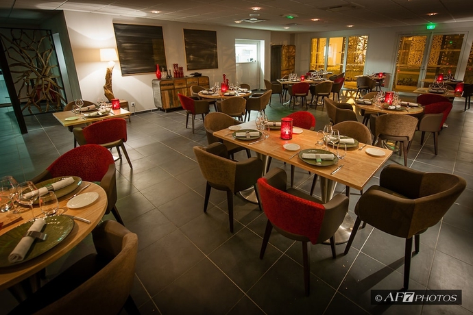 Imagen del bar/restaurante del Hotel Nakara by Odalys. Foto 5