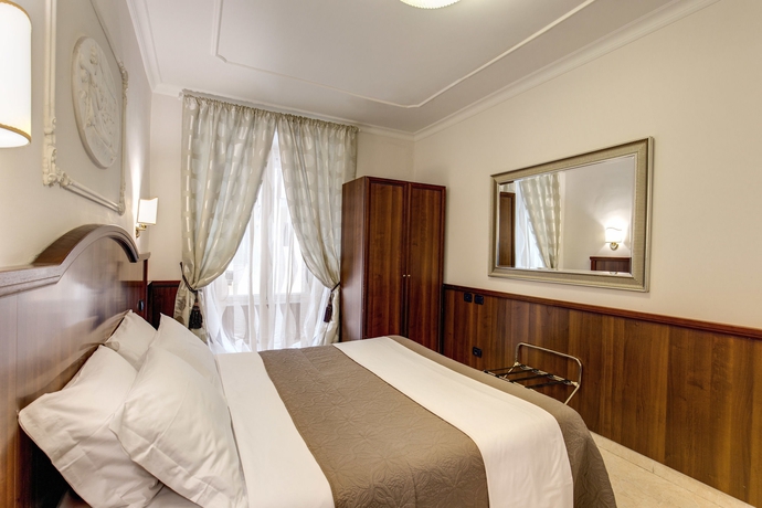 Imagen de la habitación del Hotel Nakissa Inn. Foto 4