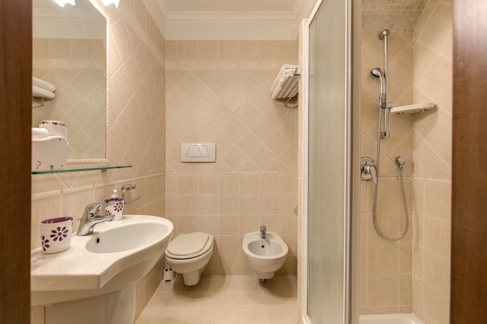 Imagen de la habitación del Hotel Nakissa Inn. Foto 10