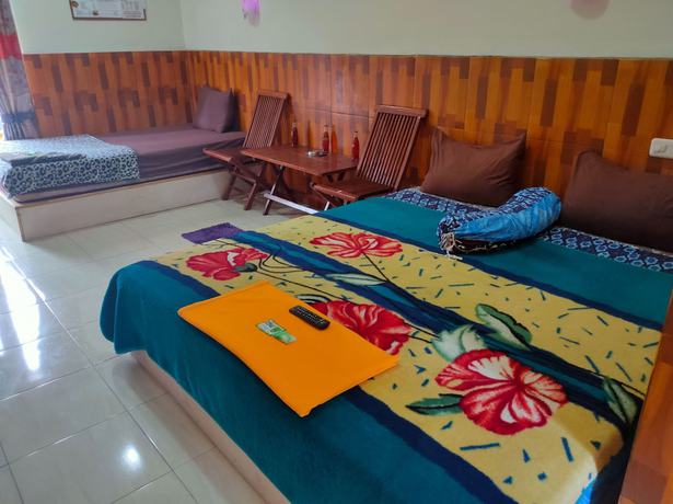 Imagen de la habitación del Hotel Nakula Sadewa 2 Bandungan. Foto 19