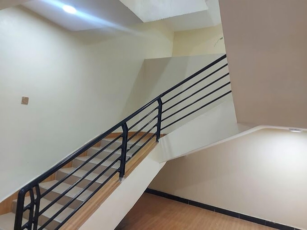 Imagen de los interiores del Hotel Nakuru Axis. Foto 12