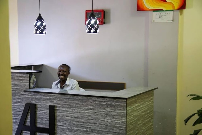 Imagen de los interiores del Hotel Nakuru Axis. Foto 16