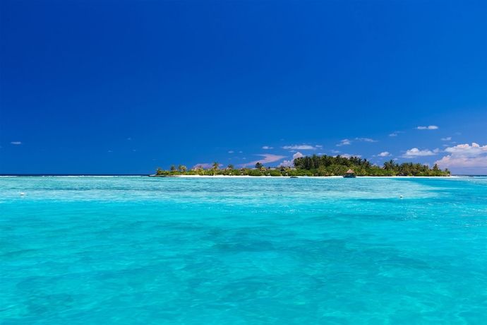 Imagen de los exteriores del Hotel Naladhu Private Island Maldives. Foto 10