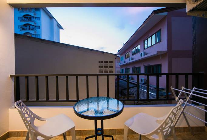 Imagen de la habitación del Hotel Nalanta Pattaya. Foto 11