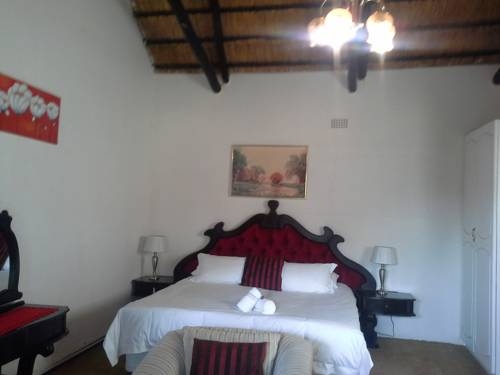Imagen de la habitación del Hotel Naleli Guest House. Foto 8