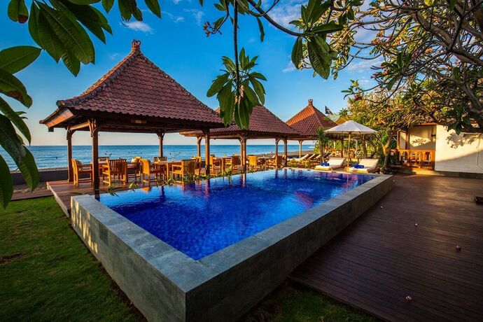 Imagen general del Hotel Nalika Beach Resort and Restaurant. Foto 1