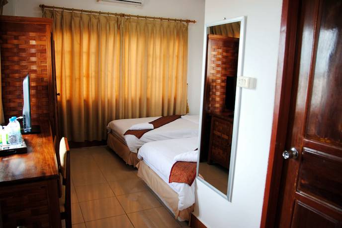 Imagen de la habitación del Hotel Nalinthone Guesthouse. Foto 4