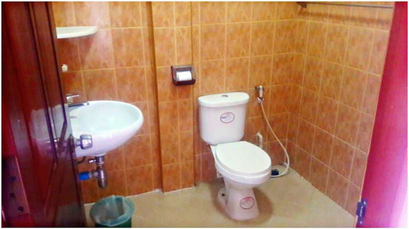 Imagen de la habitación del Hotel Nalinthone Guesthouse. Foto 19