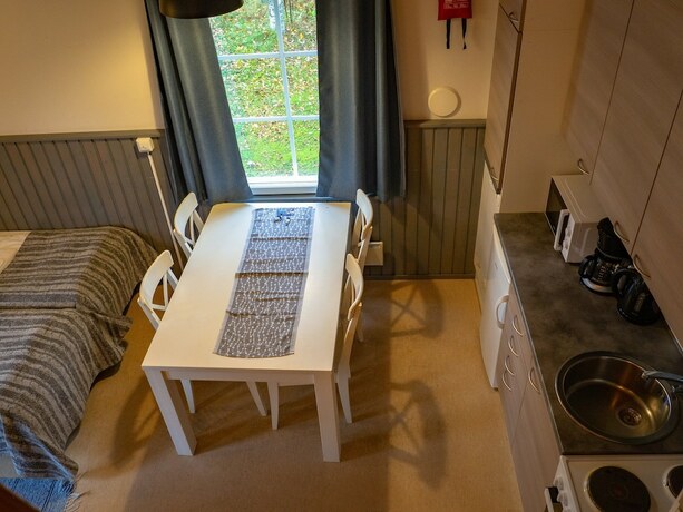 Imagen de la habitación del Hotel Nallikari Holiday Village Cottages. Foto 18