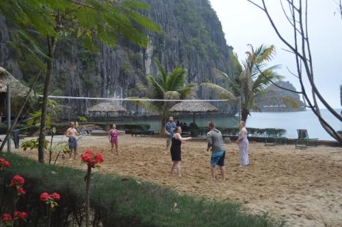 Imagen general del Hotel Nam Cat Island Resort - Catbabay. Foto 1