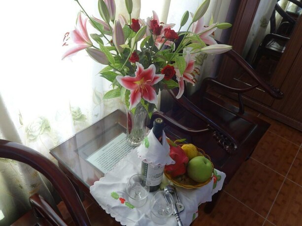 Imagen de la habitación del Hotel Nam Hoa. Foto 22