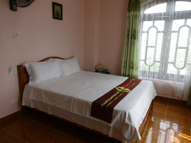 Imagen de la habitación del Hotel Nam Hoa. Foto 36