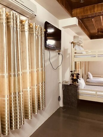 Imagen de la habitación del Hotel Nam Long. Foto 19