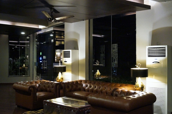 Imagen de los interiores del Hotel Namah Resort Jim Corbett, A Member Of Radisson Individuals. Foto 11