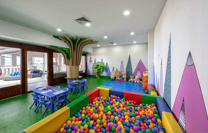 Imagen de los interiores del Hotel Namaka Resort Kamala. Foto 21