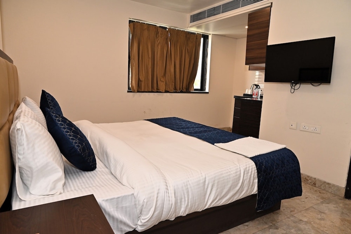 Imagen de la habitación del Hotel Naman Studio. Foto 5