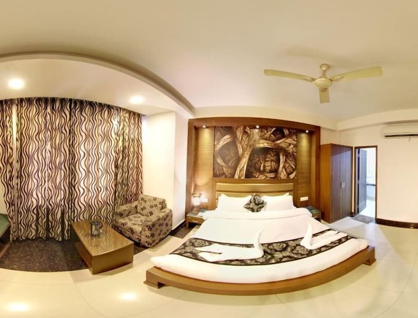 Imagen de la habitación del Hotel Namaskar Residency. Foto 17