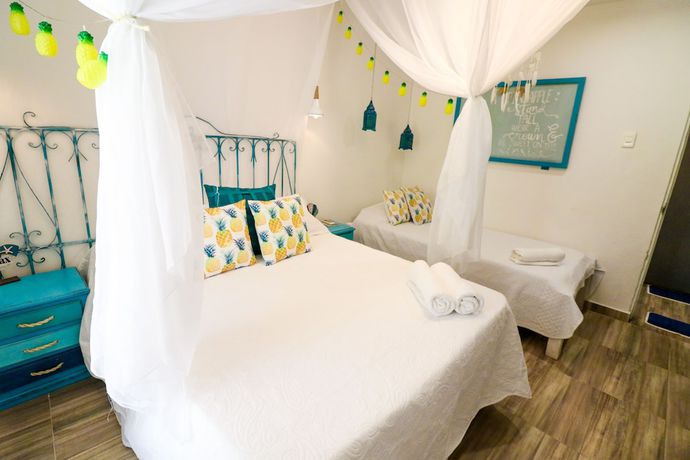 Imagen de la habitación del Hotel Namaste Beach Club and. Foto 9