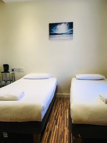 Imagen de la habitación del Hotel Namaste Palace. Foto 6