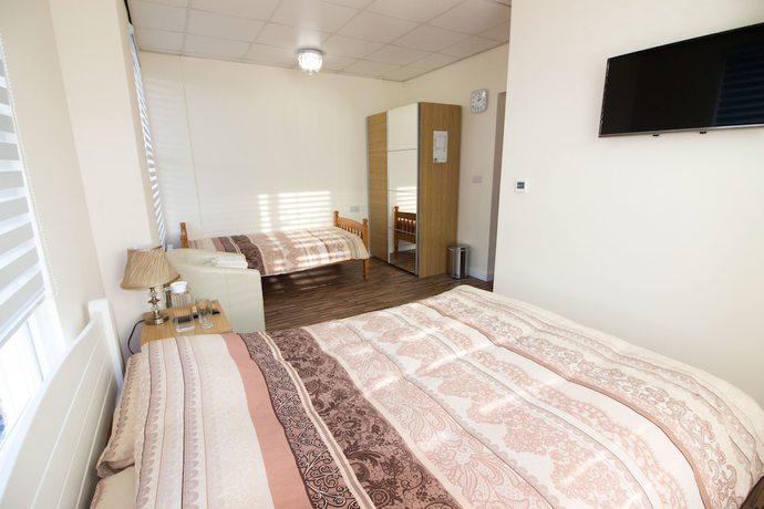 Imagen de la habitación del Hotel Namaste Palace. Foto 8