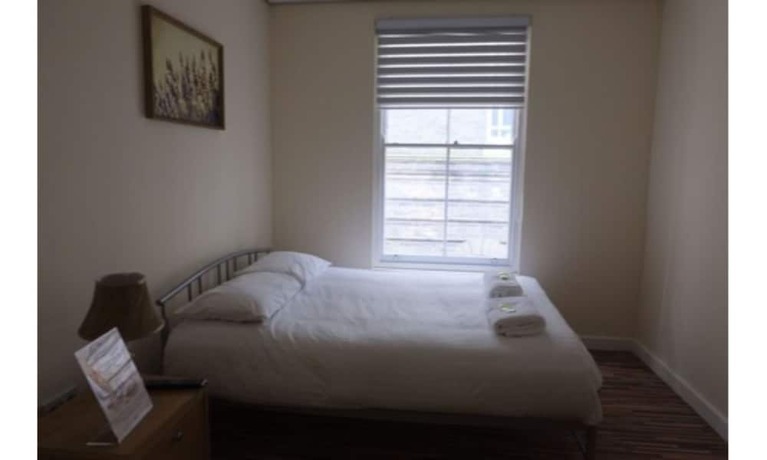 Imagen de la habitación del Hotel Namaste Palace. Foto 14