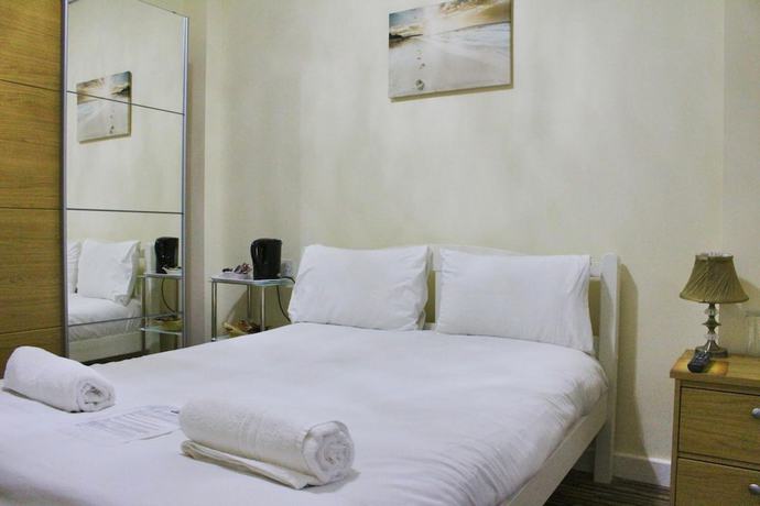 Imagen de la habitación del Hotel Namaste Palace. Foto 16