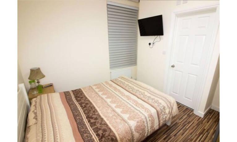 Imagen de la habitación del Hotel Namaste Palace. Foto 18