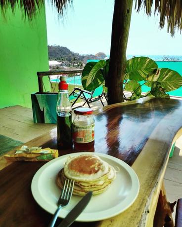 Imagen del bar/restaurante del Hotel Namaste Zipolite Suites. Foto 5