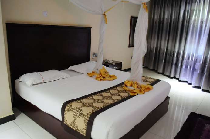 Imagen de la habitación del Hotel Namayiba Park. Foto 10
