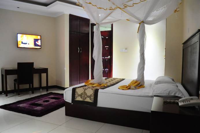 Imagen de la habitación del Hotel Namayiba Park. Foto 11