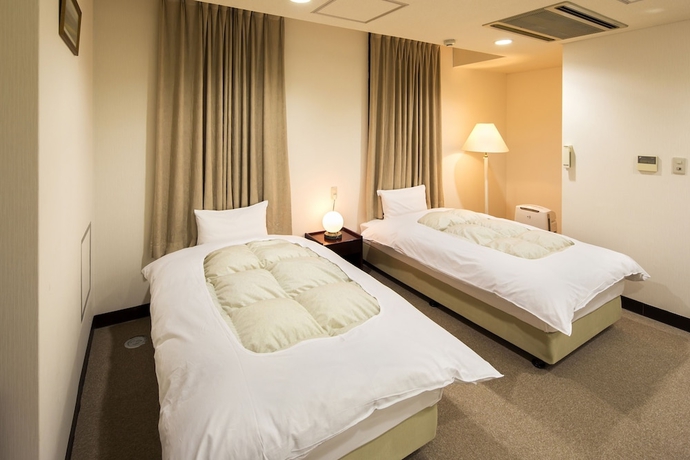 Imagen de la habitación del Hotel Namba Plaza. Foto 4