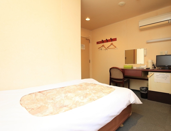 Imagen de la habitación del Hotel Namba Plaza. Foto 7