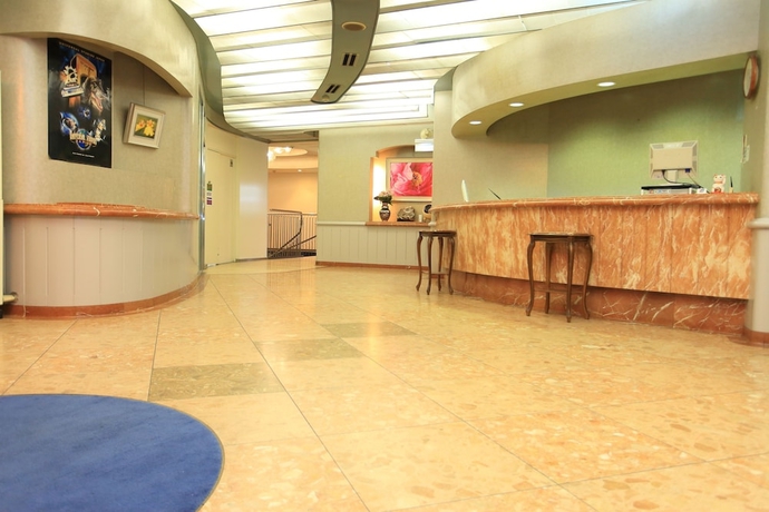 Imagen de los interiores del Hotel Namba Plaza. Foto 19
