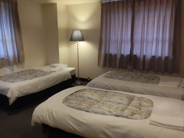 Imagen de la habitación del Hotel Namba Plaza. Foto 16
