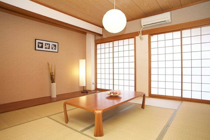 Imagen general del Hotel Namba Sunset Hills 4br House. Foto 7