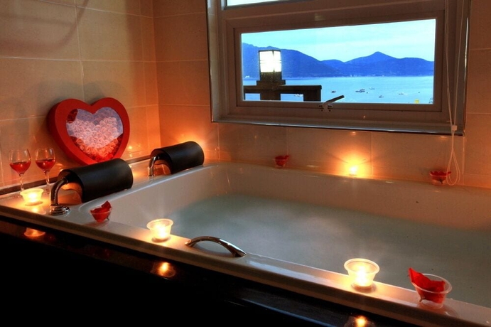 Imagen de la habitación del Hotel Namehae Bada Maru. Foto 17