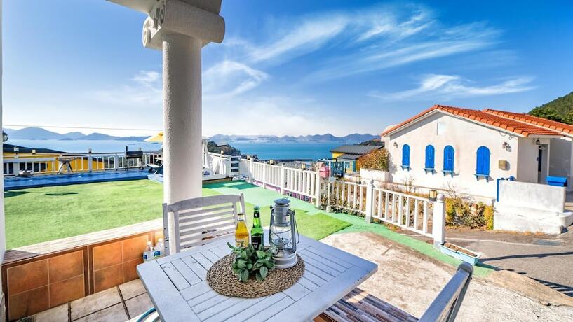 Imagen de la habitación del Hotel Namhae Alhambra Pension. Foto 20