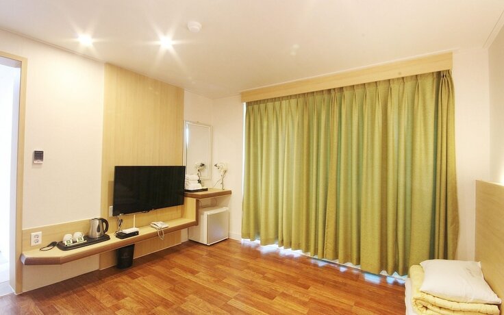 Imagen general del Hotel Namhae Ares. Foto 3