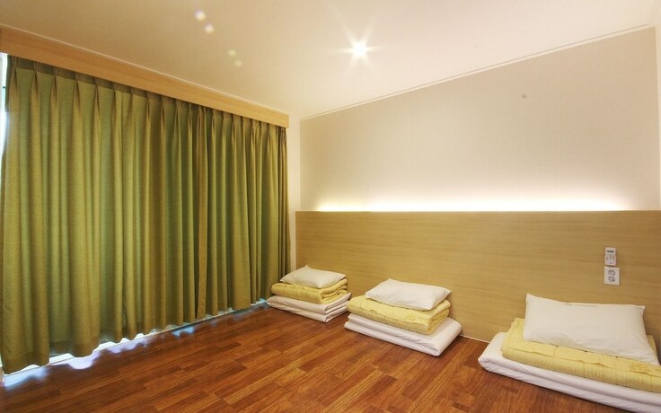 Imagen de la habitación del Hotel Namhae Ares. Foto 20