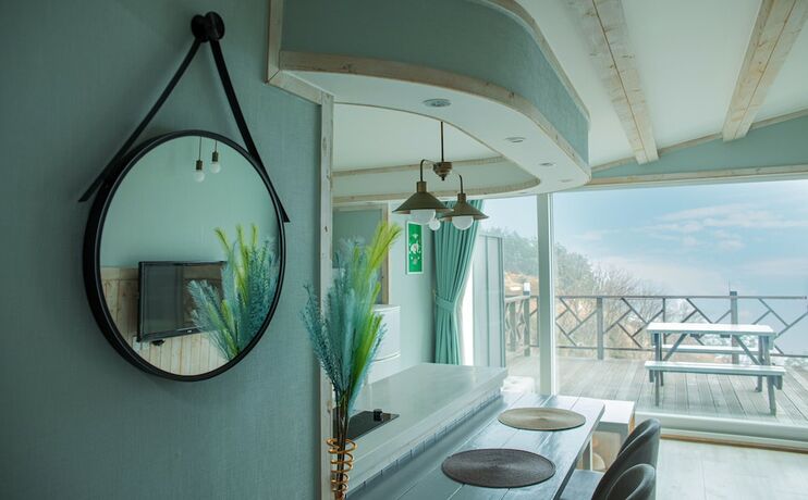 Imagen de la habitación del Hotel Namhae Badangdurum. Foto 23