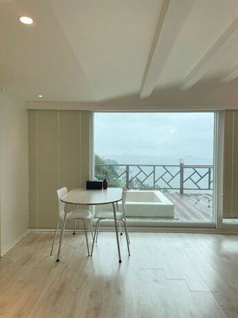 Imagen de la habitación del Hotel Namhae Badangdurum. Foto 32